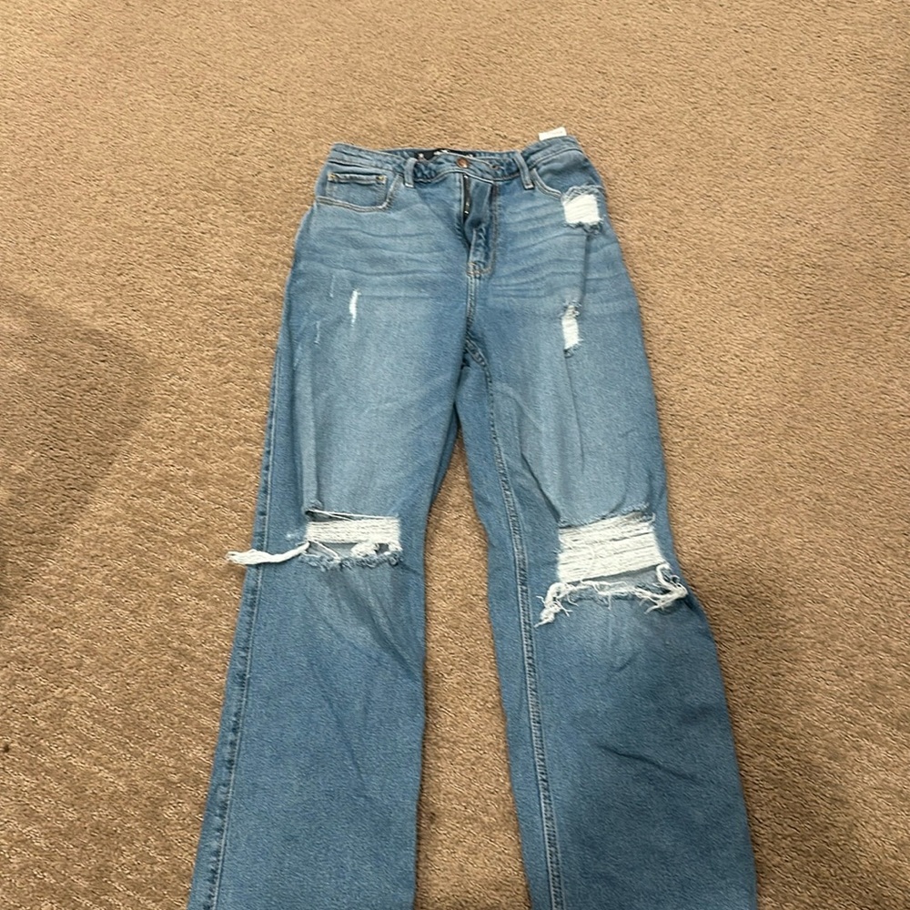 Hollister ripped jeans